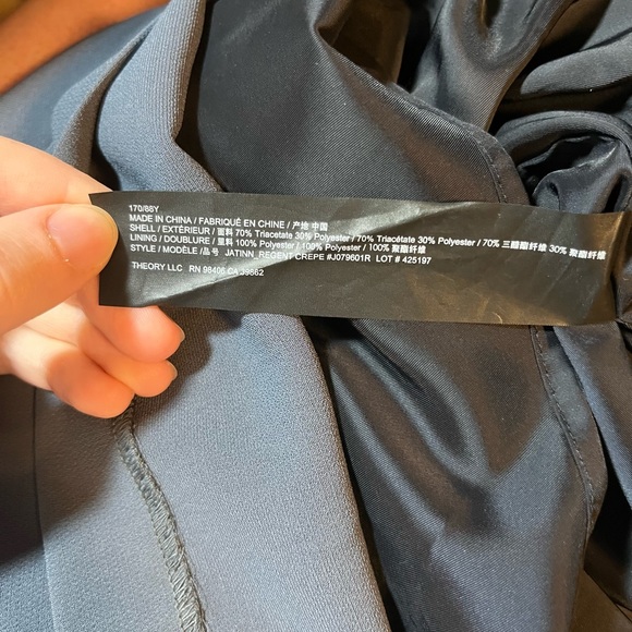 Theory Jattin Regent Crepe Short-Sleeve Dress - Picture 4 of 4